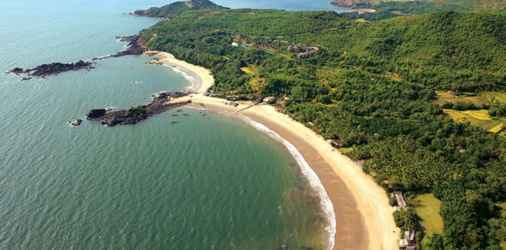 om beach